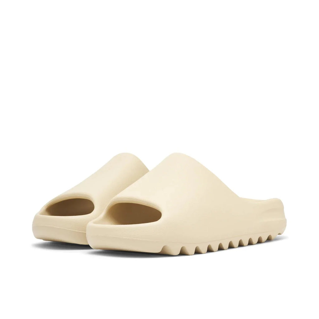 Adidas YEEZY SLIDE 'BONE' 2022 - DREAMWEAR