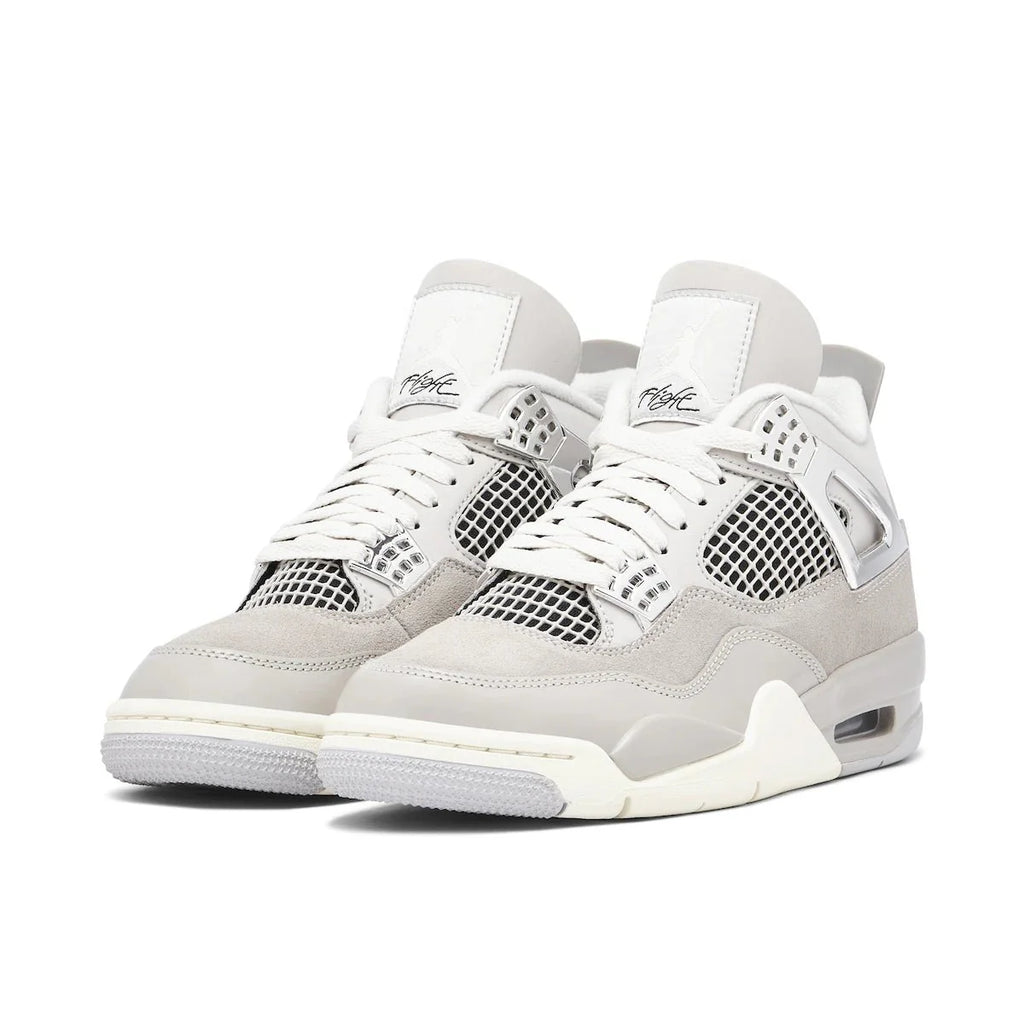 Air Jordan 4 - Frozen Moments - DREAMWEAR