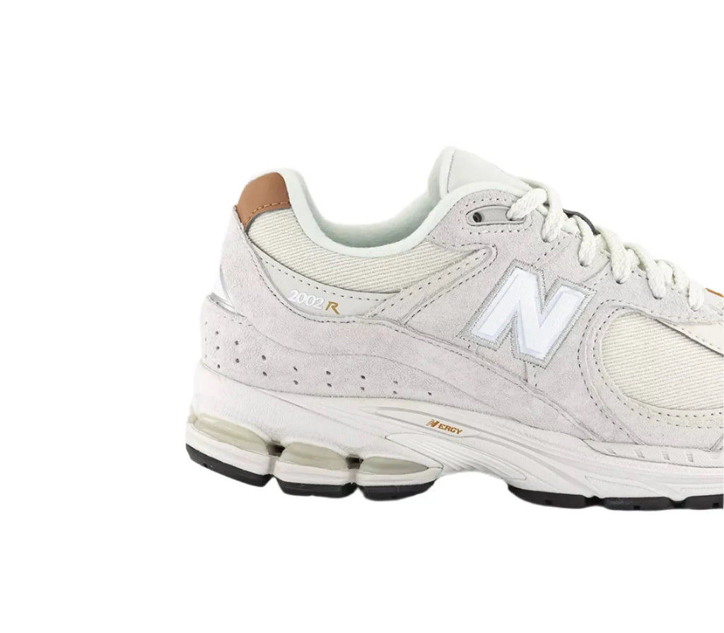 New Balance 2002R Reflection – White - DREAMWEAR