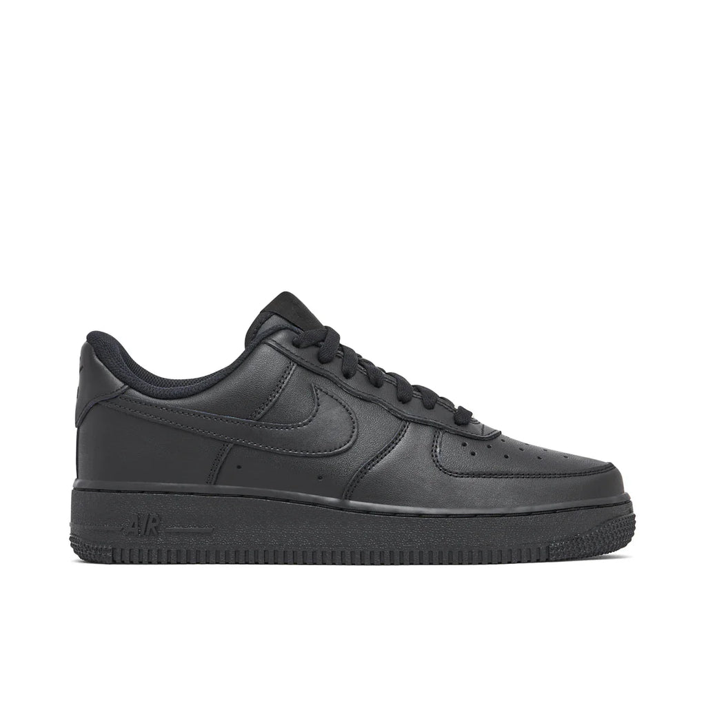 NIKE AIR FORCE 1 LOW 07 BLACK - DREAMWEAR