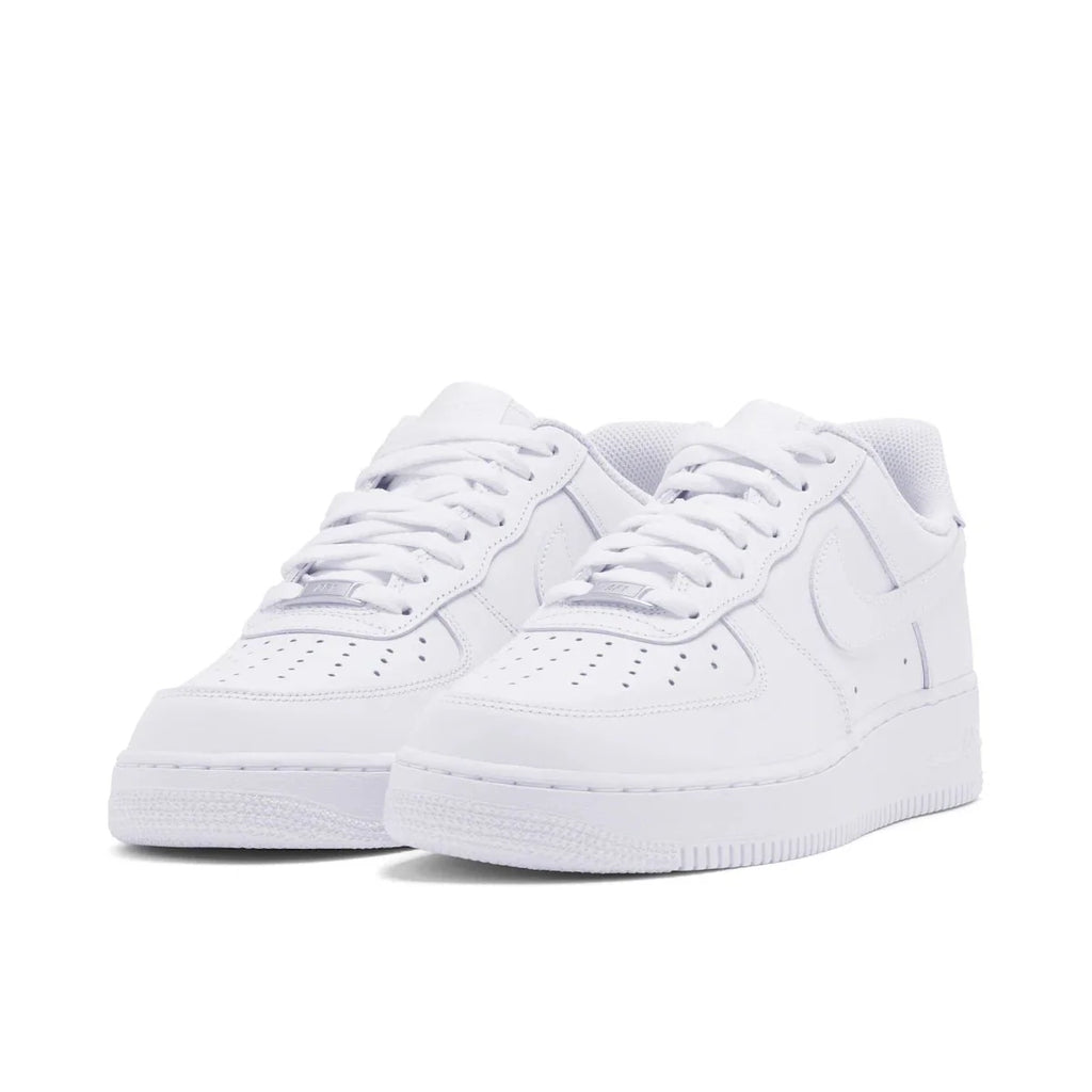 NIKE AIR FORCE 1 LOW 07 WHITE - DREAMWEAR