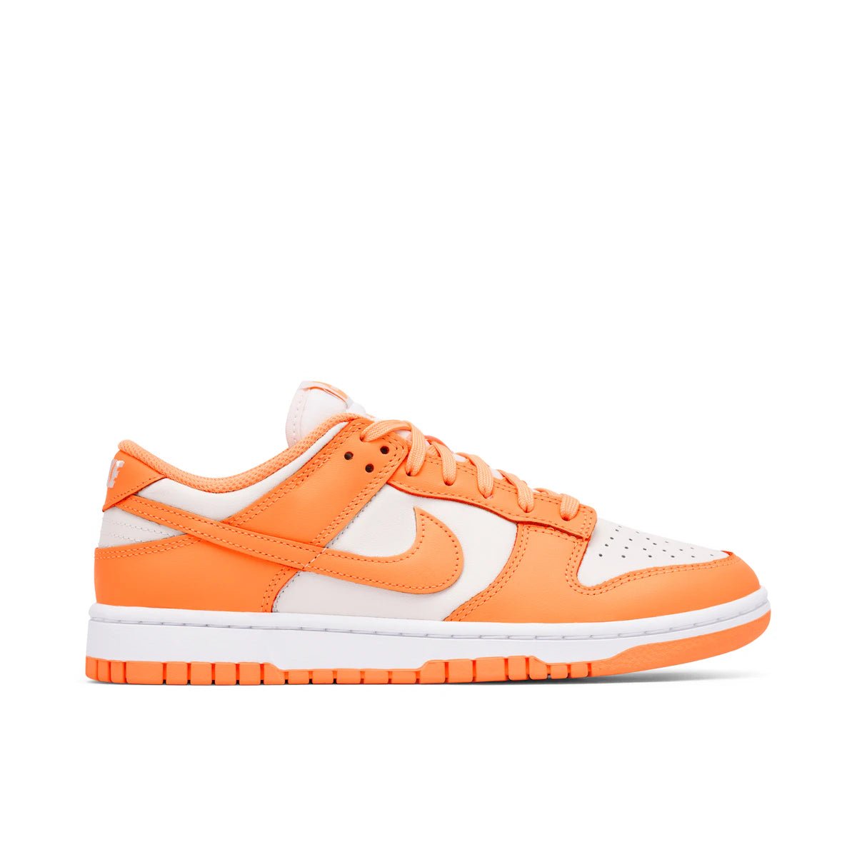 NIKE DUNK LOW - PEACH CREAM - DREAMWEAR
