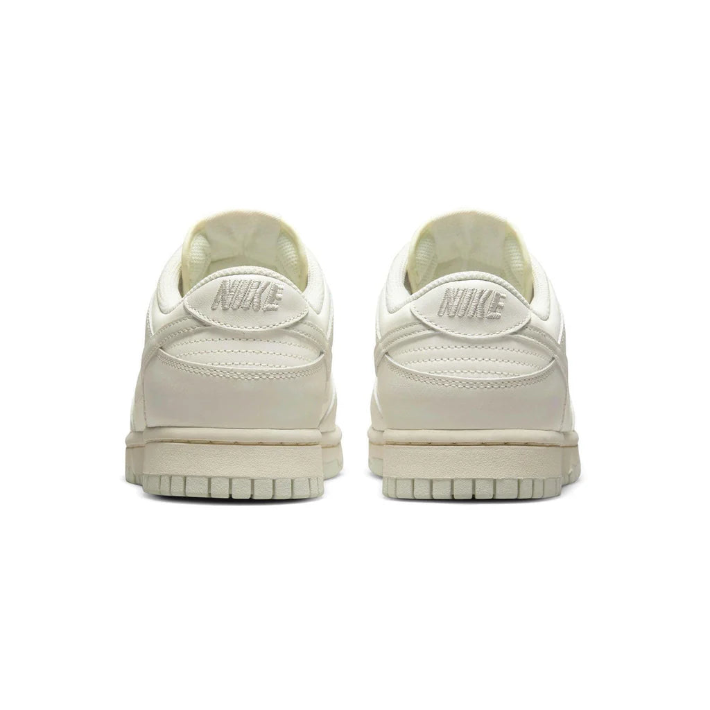 Nike Dunk Low Light Bone | Women’s Classic Sneaker