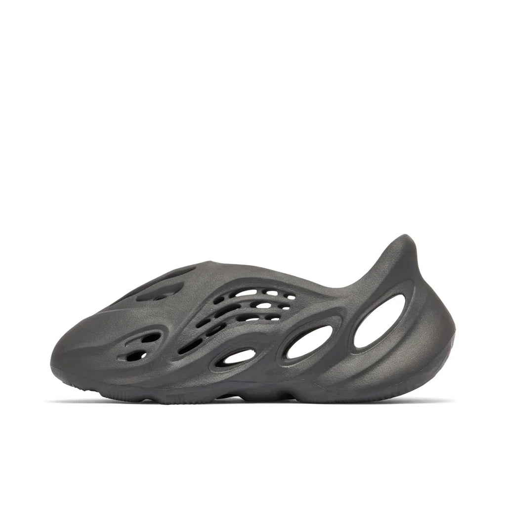Yeezy Foam Runner Onyx - DREAMWEAR