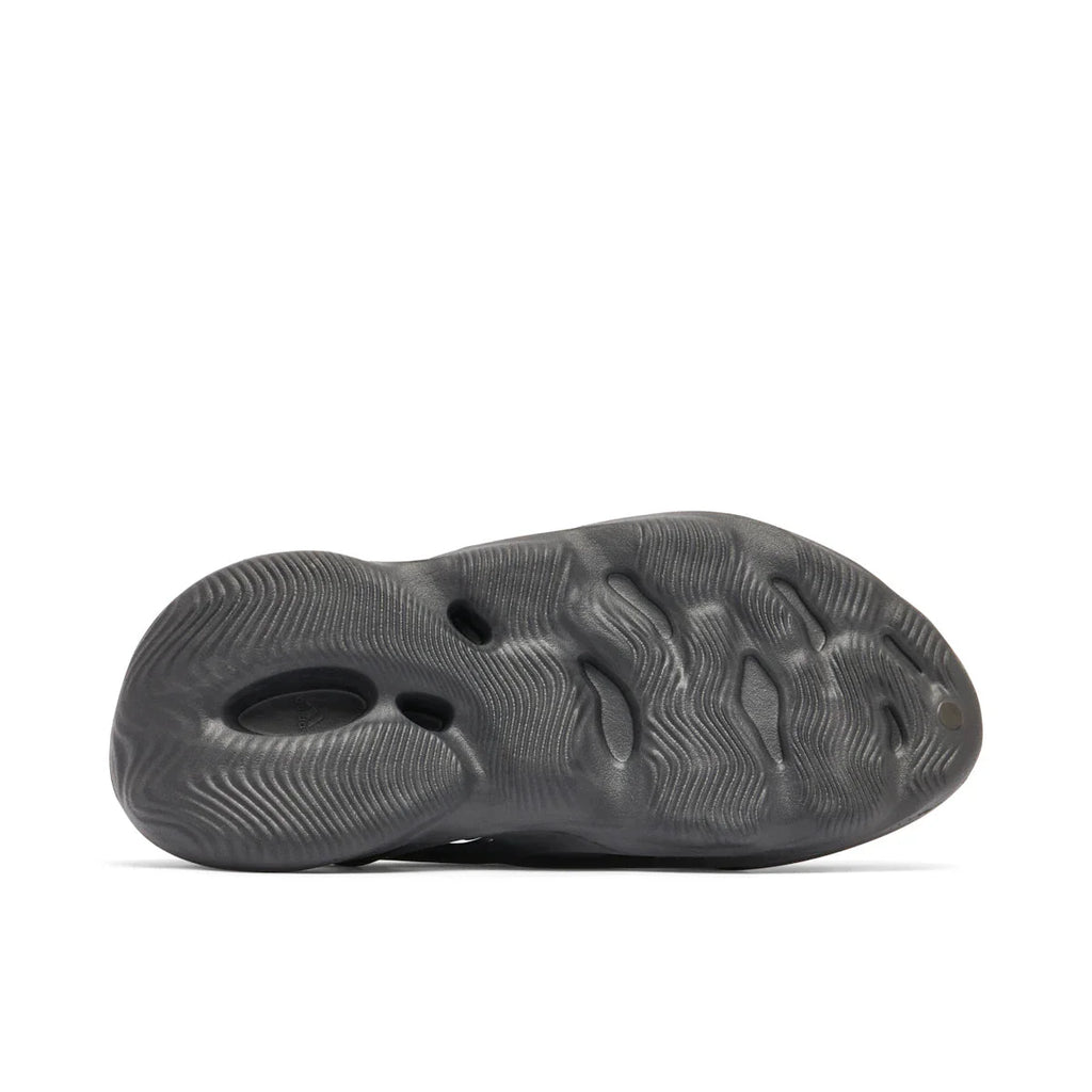 Yeezy Foam Runner Onyx - DREAMWEAR