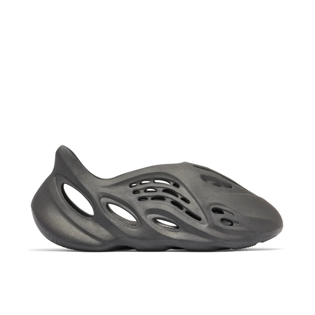 Yeezy Foam Runner Onyx - DREAMWEAR